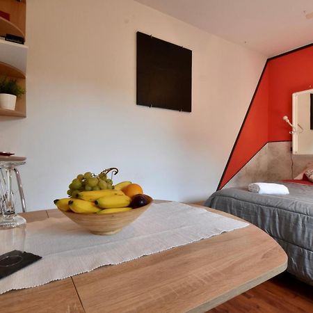 Cosy Medulin Apartments With Terrace Eksteriør billede